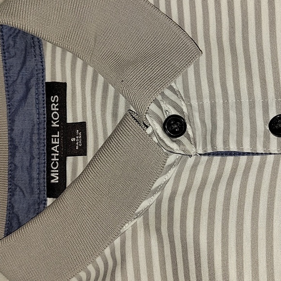 Mens Michael Kors polo shirt LIKE NEW Size S Worn once excellent condition 👌 - Picture 3 of 6
